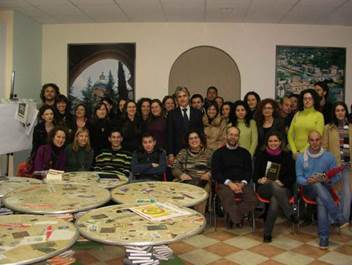 Descrizione: Descrizione: Descrizione: Descrizione: I-nostri-corsisti_Scuola-Re.jpg