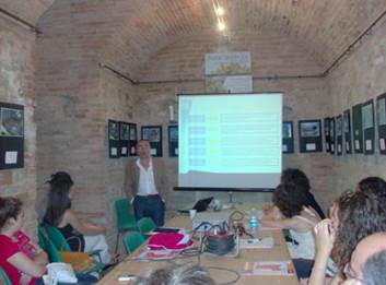 Descrizione: Descrizione: Descrizione: Descrizione: I-nostri-corsisti_Scuola-Re.jpg