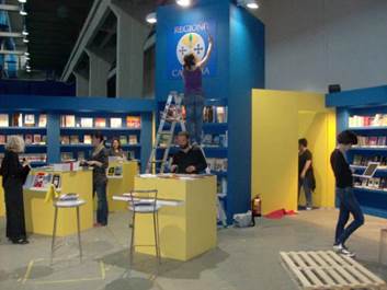 Descrizione: Descrizione: Descrizione: Descrizione: Fiera_Libro_di_Torino-2008_.jpg