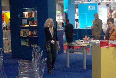 Descrizione: Descrizione: Descrizione: Descrizione: Fiera-del-Libro-di_Torino-2.jpg